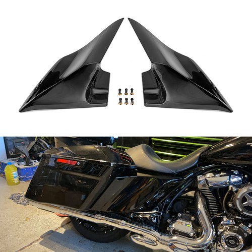 Side covers stretched extended - side,
